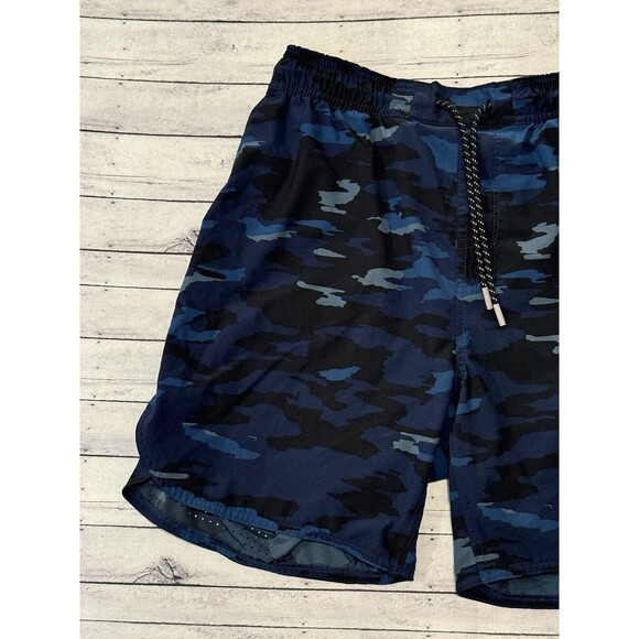 Legends Apparel Mens Active Relay Shorts Size L Blue Camo Unlined 7” Inseam Gym - Picture 4 of 16